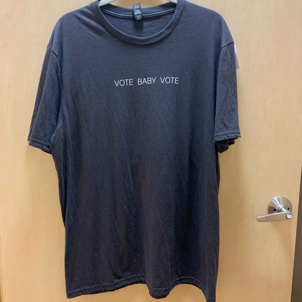 Mens Xl Printed Tshirt